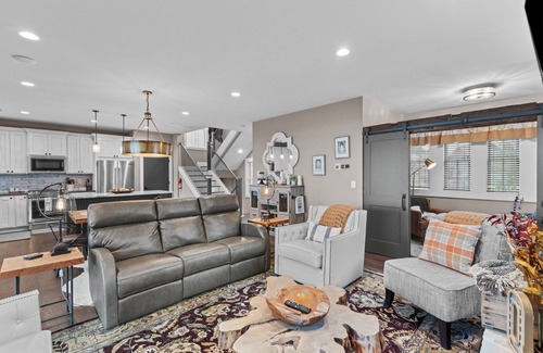 Lenoir Casa | Western Ridge Lookout at Blue Ridge Mountain Club - community amenities with seasonal pool