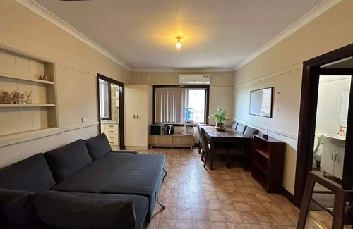 Rossmore Casa | Western Sydney Airport & 45Mins to All Attractions