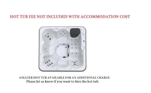 Alexandria Cabina | Westertonhill Lodges - Hot Tub Hire Available