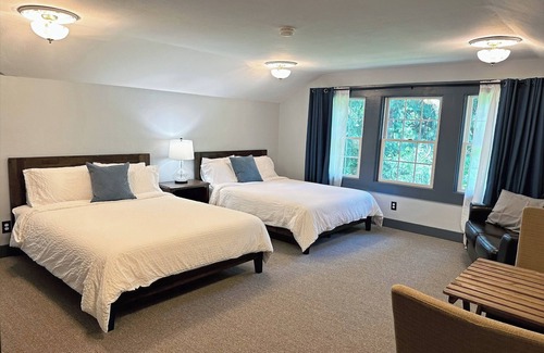Westfir Cabina | Westfir Lodge & Mountain Market