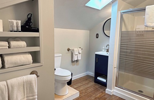 Westfir Cabina | Westfir Lodge & Mountain Market