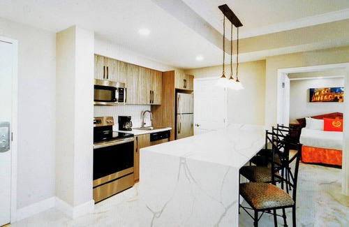 Florida Center Apartamento | Westgate Palace Hotel 2Bedroom Suite Sleeps 6, Full Kitchen FreeParking, 20% off