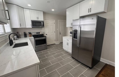 Danville Casa | Westhampton Retreat - 2bd/1bath