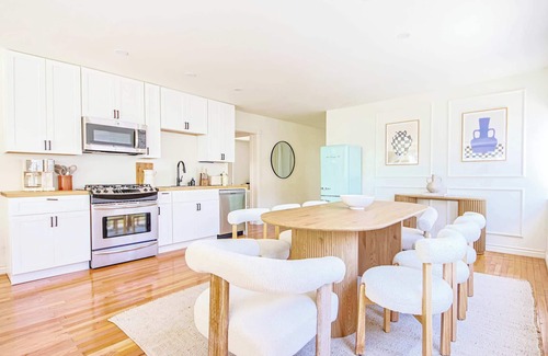 Melrose Casa | WEHO 12 Pax Charming house with Outdoor Oasis