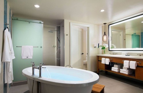 Kaanapali Complejo | Westin Nanea Ocean Villas, hermosas habitaciones bien equipadas de 2 dormitorios