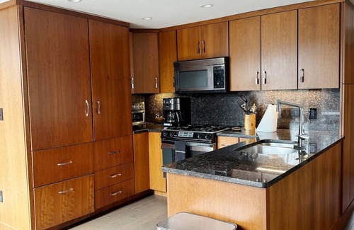 Westlake Casa | Westlake Oasis: Luxurious home with a private hot tub