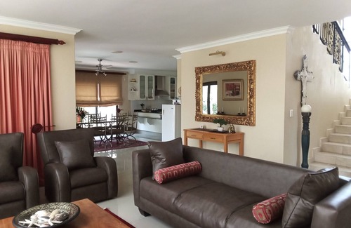 Hartbeespoort Casa | Westlake Waterfront Villa