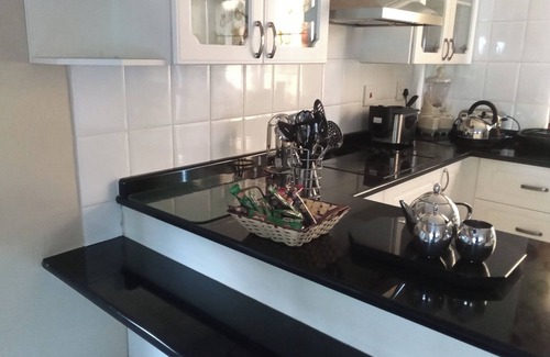 Hartbeespoort Casa | Westlake Waterfront Villa