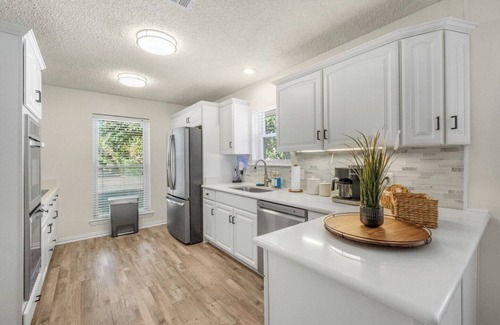 Richardson Casa | Westminster Retreat: 2 King Beds, Pool, Game room!