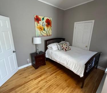Waterford Valley Apartamento | Westmount Manor Unit 1 - 2 Bedroom Apartment