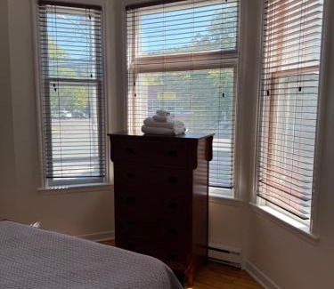 Waterford Valley Apartamento | Westmount Manor Unit 2 - 2 Bedroom Apartment