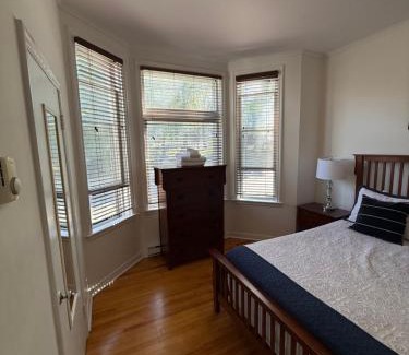 Waterford Valley Apartamento | Westmount Manor Unit 2 - 2 Bedroom Apartment