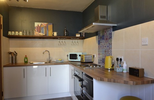West Bay Apartamento | Apartamento-Estándar-Apartment 6 Dog Friendly-Baño Privado