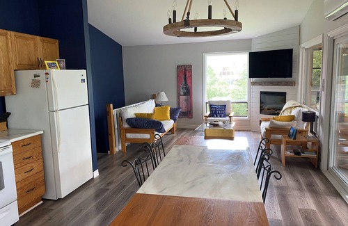 Rideau Lakes Cabaña | Westport Lake House