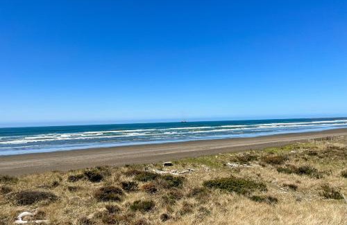 Westport Casa | Westport Waves Beach House