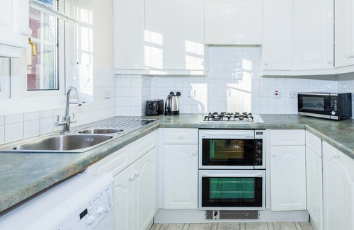Basingstoke Cabaña | Westside Apartment 1