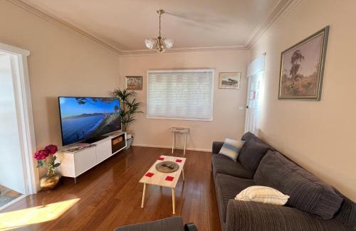 Armidale Casa | Westside Central Cottage