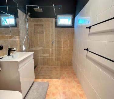 Armidale Casa | Westside Central Cottage