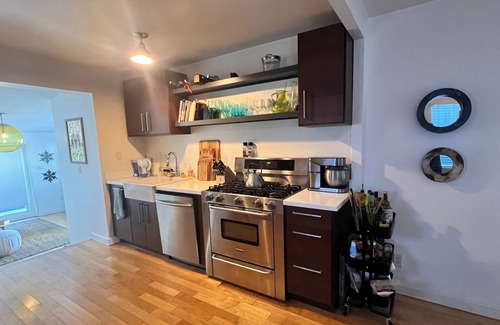 Mar Vista Casa | Westside Oasis- Mar Vista 2 bedroom home with pool, hot tub..