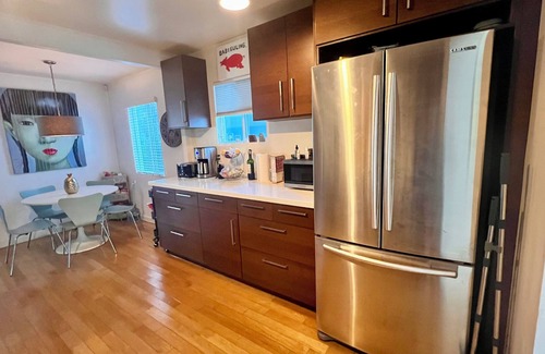 Mar Vista Casa | Westside Oasis- Mar Vista 2 bedroom home with pool, hot tub..