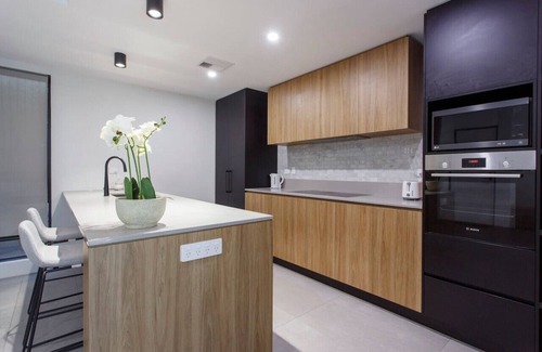 West Perth Casa | Westside Retreat - 3 Bedroom House