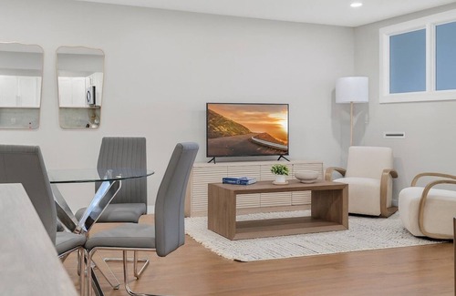 West New Haven Apartamento | Westville Nest EastRock Escape 2BR NearYale Wifi