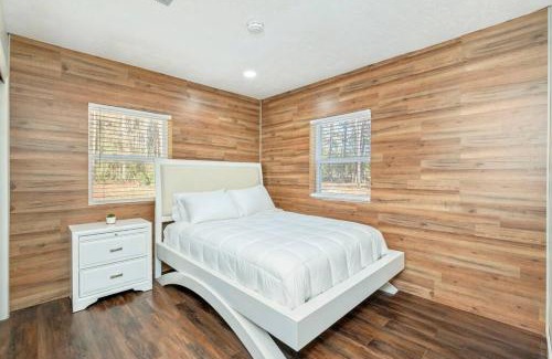 Holmes County Casa | Westville Pines Cabin
