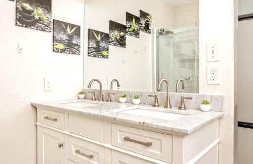Holmes County Casa | Westville Pines Cabin