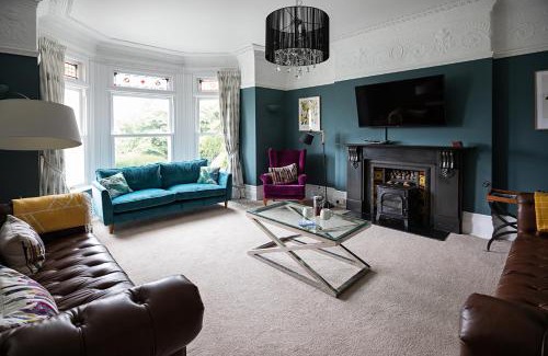 Hele Casa | Westwood