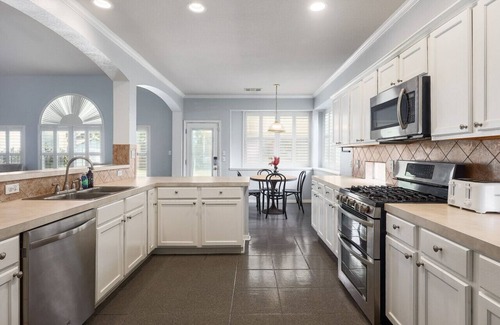 Pflugerville Casa | WeWelcome you to our Pflugerville Getaway w/Pool!!