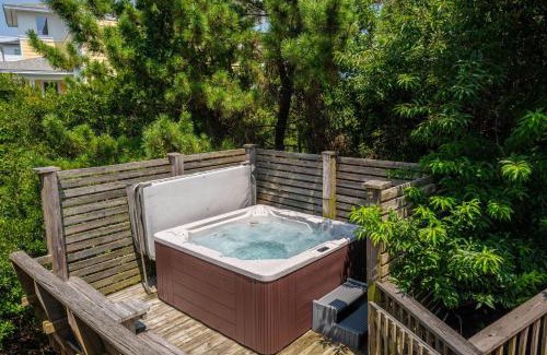 Whalehead Beach Casa | WH155 Off Crew