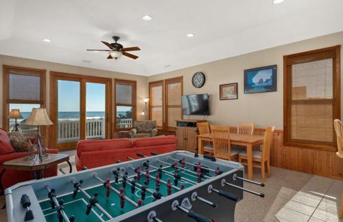 Whalehead Beach Casa | WH155 Off Crew