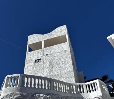 El Puerto Apartamento | Whale Hill