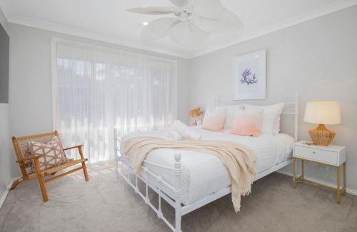 Ettalong Beach Casa | Whale Song Serenity - Ettalong Beach Garden Stay