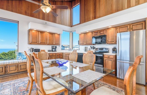 Manchester Casa | Whale Watchers Bluff - Amazing Panoramic Views!