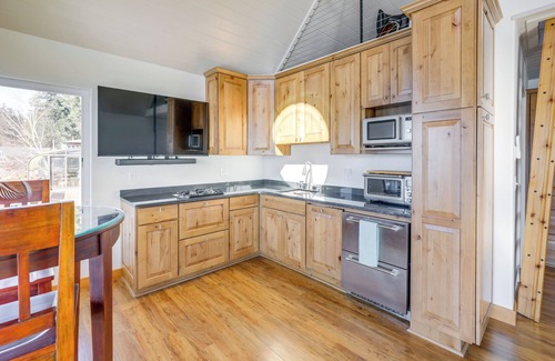 Juneau Apartamento | Whale Watching at Beachfront Cottage in Juneau!