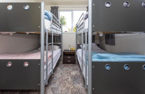Whangamata Casa | WhangaBach
