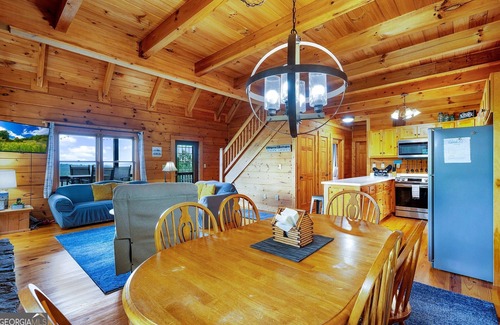 Ellijay Cabina | What??? Incredible long range Mountains and Lake views with access!