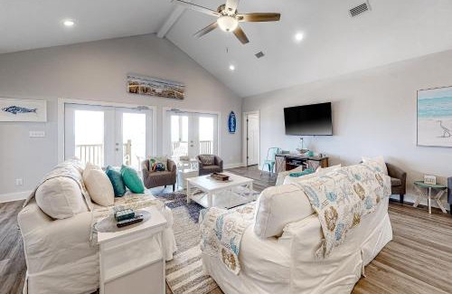 Dauphin Island Casa | Whatever They Want