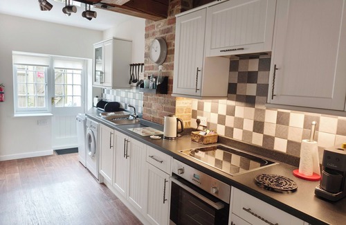 Upper Dicker Cabaña | casa de trigo, Chiddingly, alojamiento espacioso y bien equipado de carácter