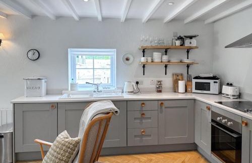 Potter Brompton Casa | Wheatsheaf Cottage - 80021