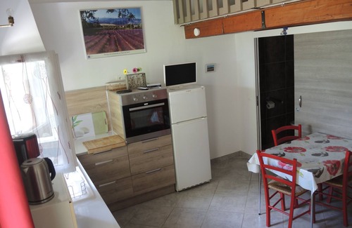Monieux Cabaña | Casa rural a los pies del Mont Ventoux, acceso para discapacitados, entre Sault y Monieux