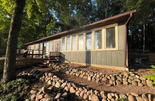 Three Rivers Casa | Charming 2-bedroom house in Three Rivers with WiFi and AC on Mud Lake.