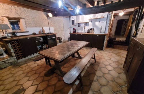 Gout-Rossignol Casa | Where French Culture, Calmness, Castles and Good Restaurants Come Together