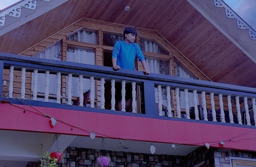 Darjeeling Chalet De Esquí | Where mountains meet hospitality: Welcome to Solitude in Himalayas