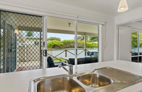 Goolwa South Casa | Where the River meets the Sea 66 Colman Rd Goolwa-No Linen Included