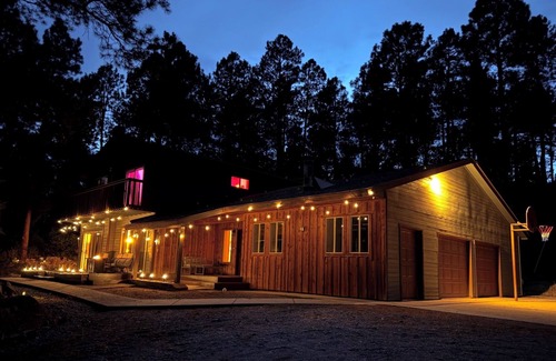 Forest Lakes Casa | Whimsical House near Durango with AC + Hot Tub + Games - Sleeps 12