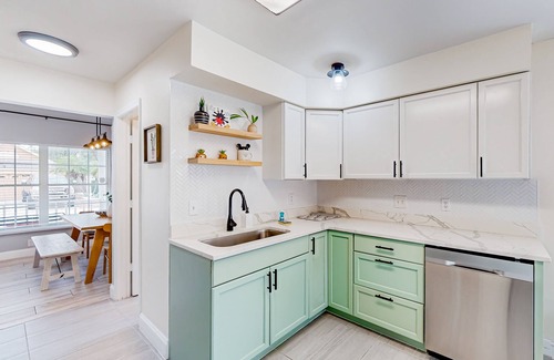 Bridgewater Crossing Casa | Whimsical sunlit retreat with private pool, patio, & game room - close to parks