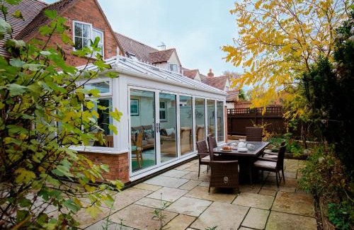 Bretforton Casa | Whippet Cottage