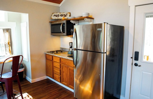 Mid America Cabina | Whippoorwill Treehouse - Starlight Haven